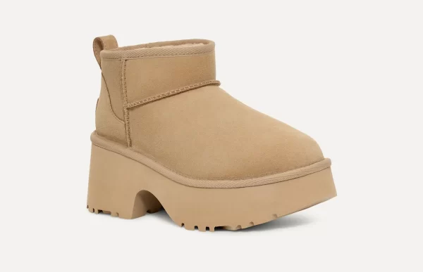 ⁦UGG Women’s Classic Ultra Mini New Heights Mustard Seed⁩ – תמונה ⁦4⁩